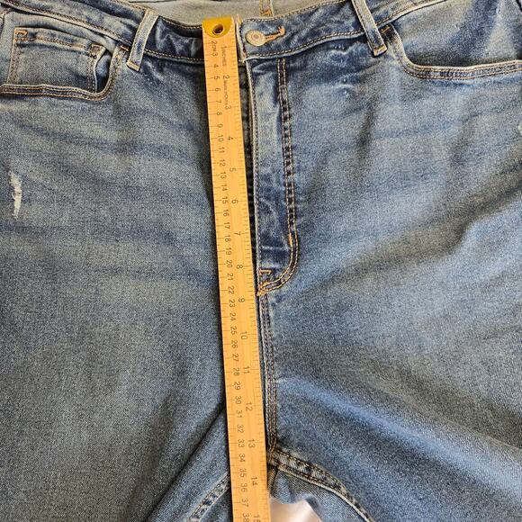 NWT Old Navy High Rise Flare Jeans Womens 16 - Picture 9 of 10